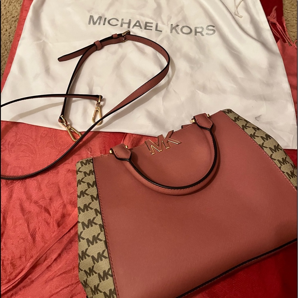 MK spring purse.